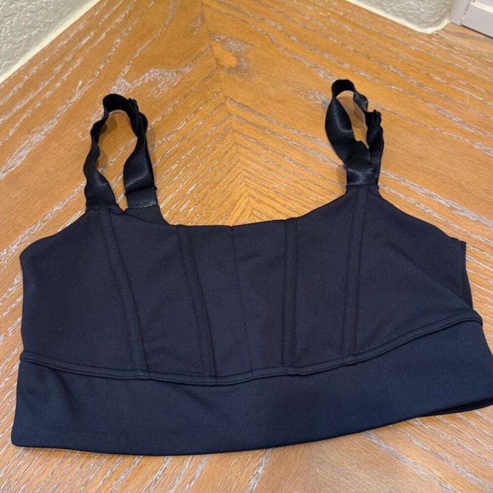 Move Theology Black Sports Bra